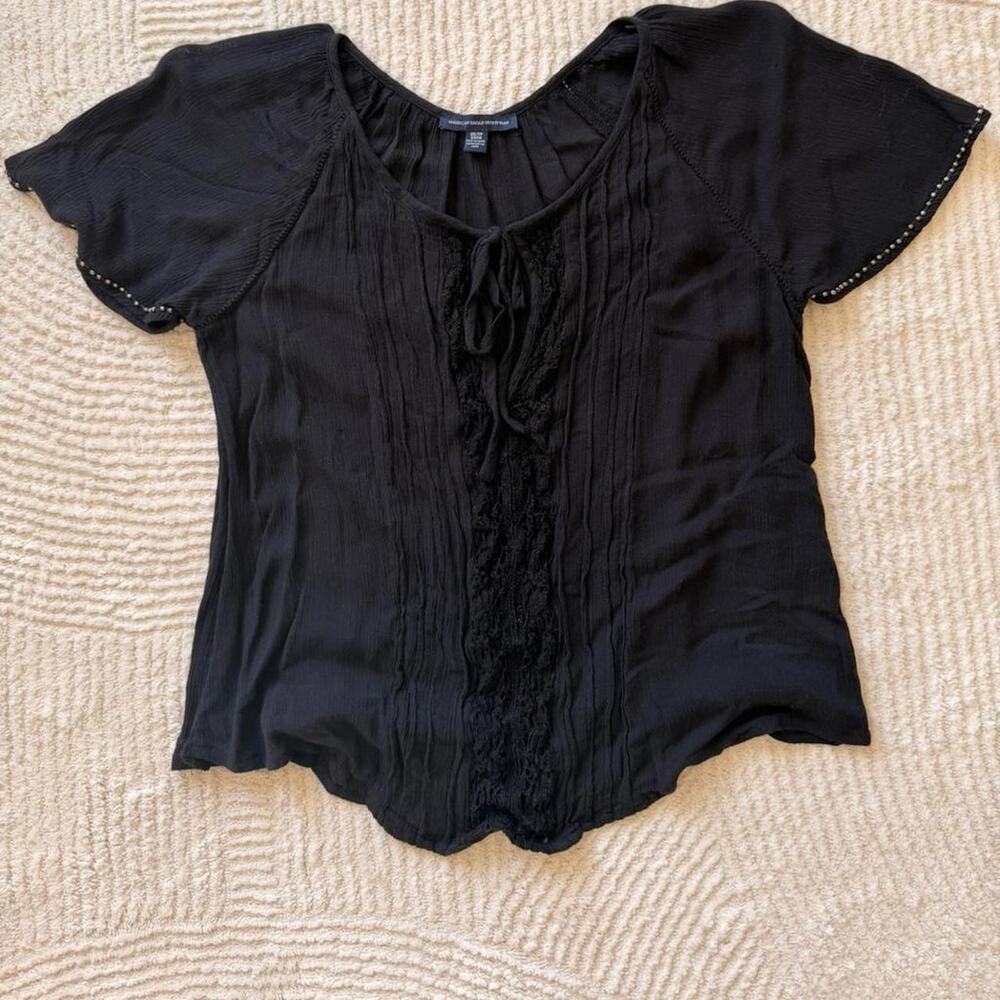 American eagle black top